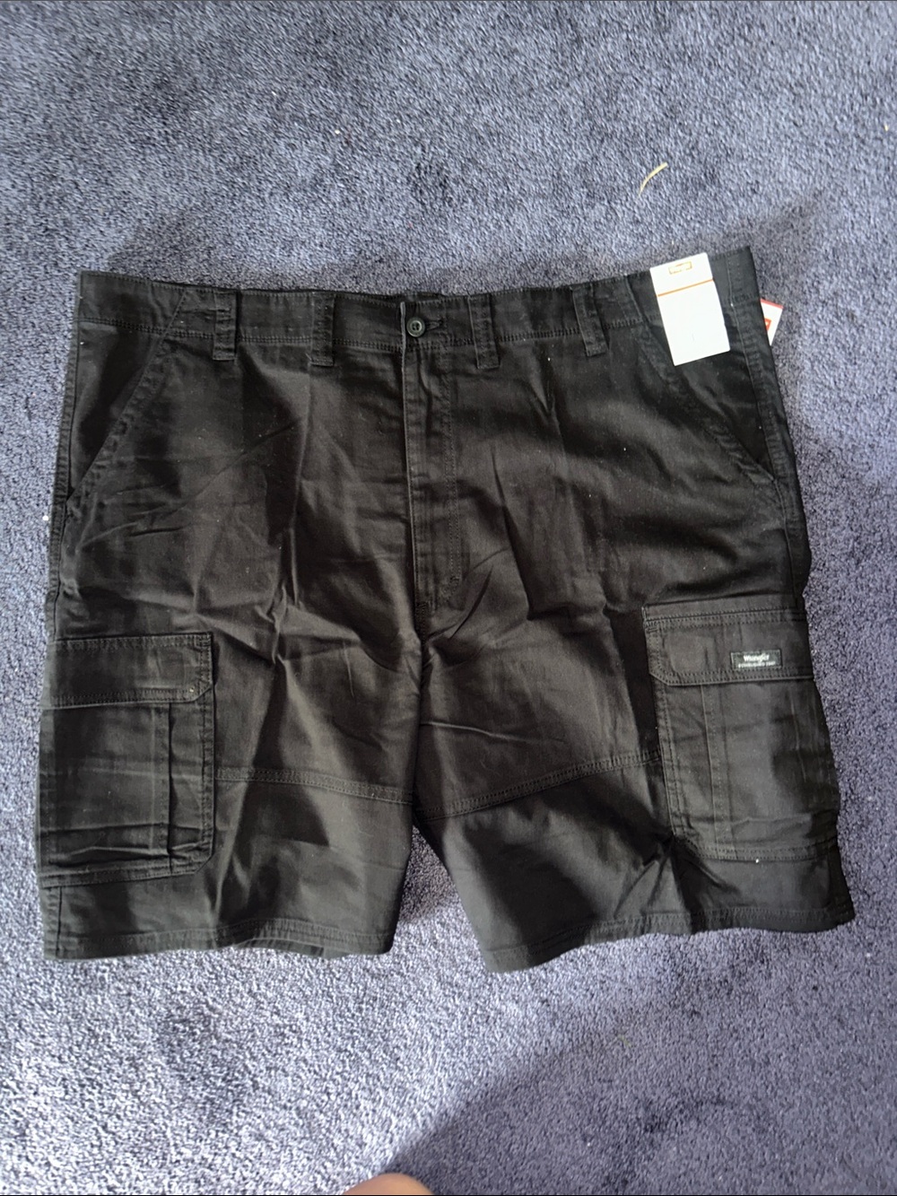 Wrangler Men’s Dark Brown Cargo Pants - Picture 4 of 4